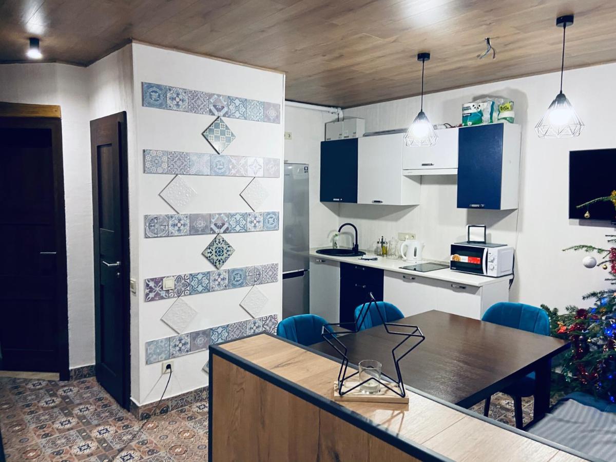 Apartamento Danrock Yablunytsya Exterior foto