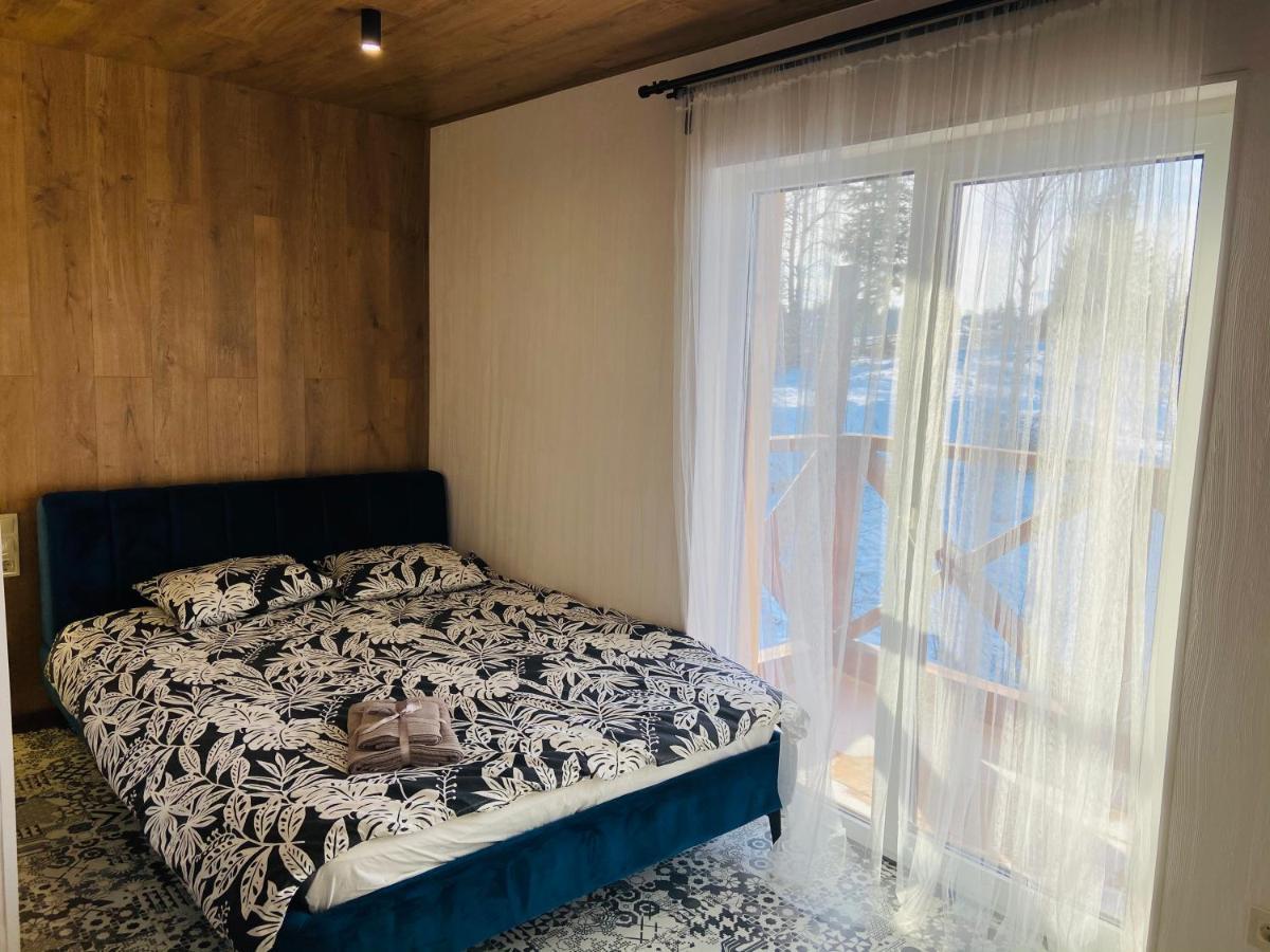 Apartamento Danrock Yablunytsya Exterior foto