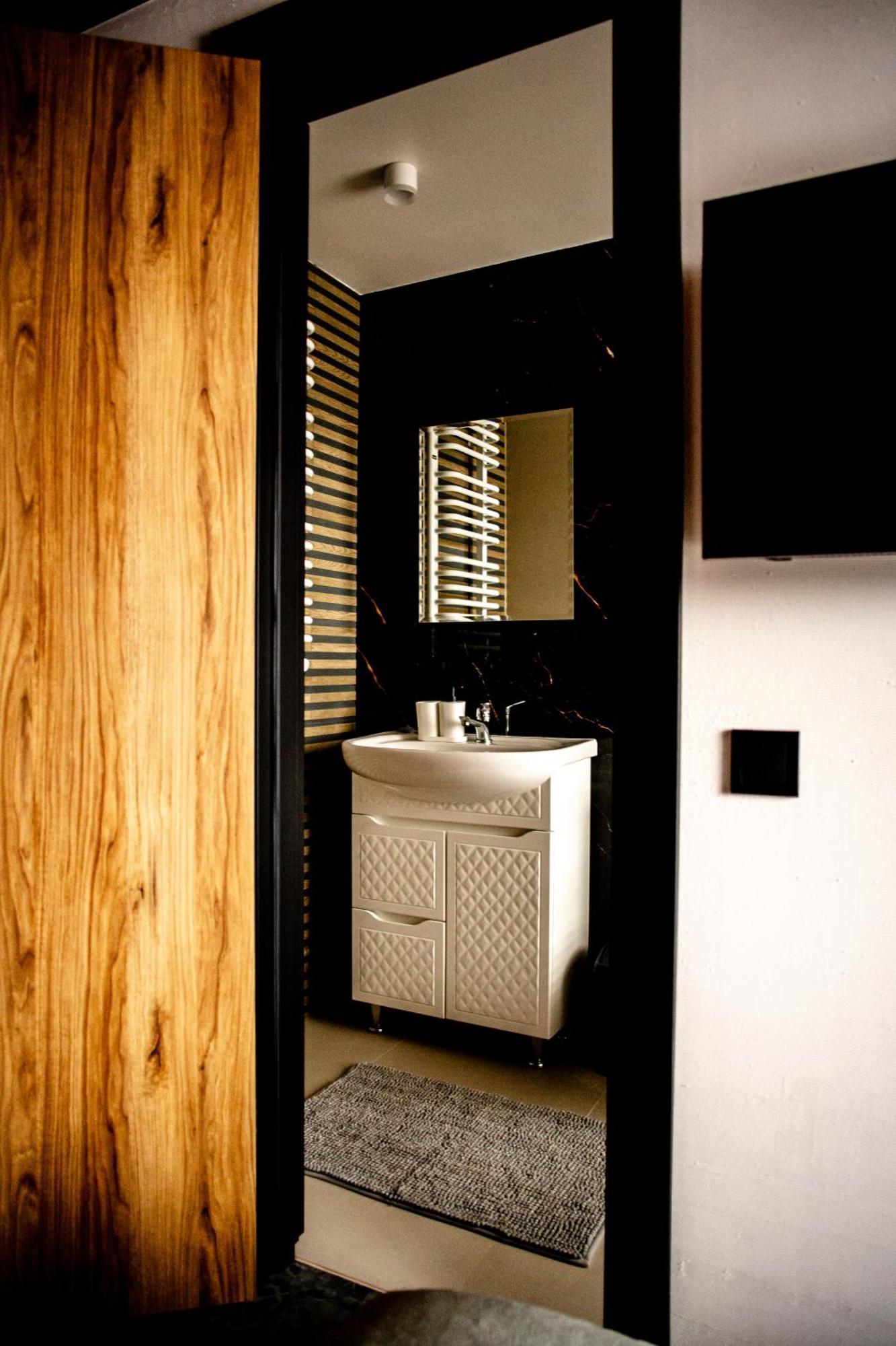 Apartamento Danrock Yablunytsya Exterior foto